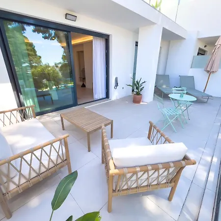 On The Golden Mile *