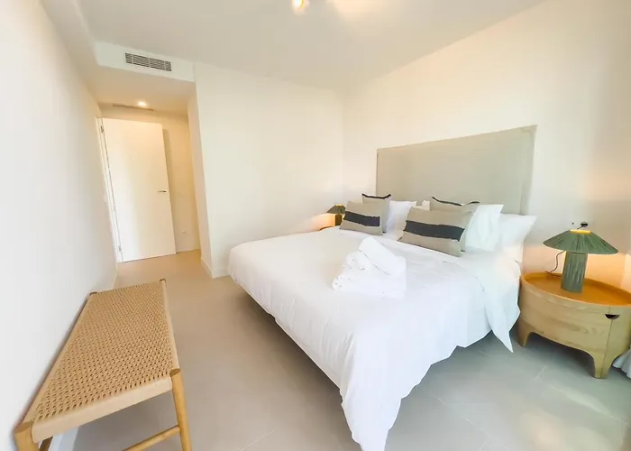 Apartment On The Golden Mile