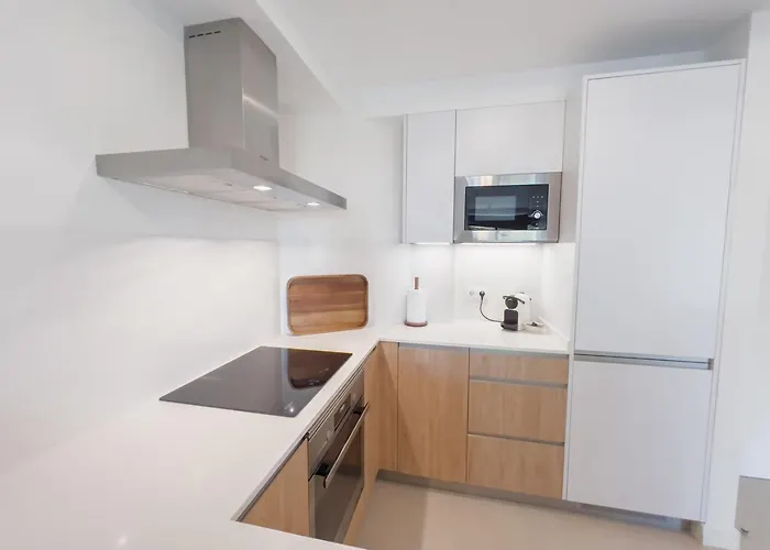 Apartment On The Golden Mile Marbella