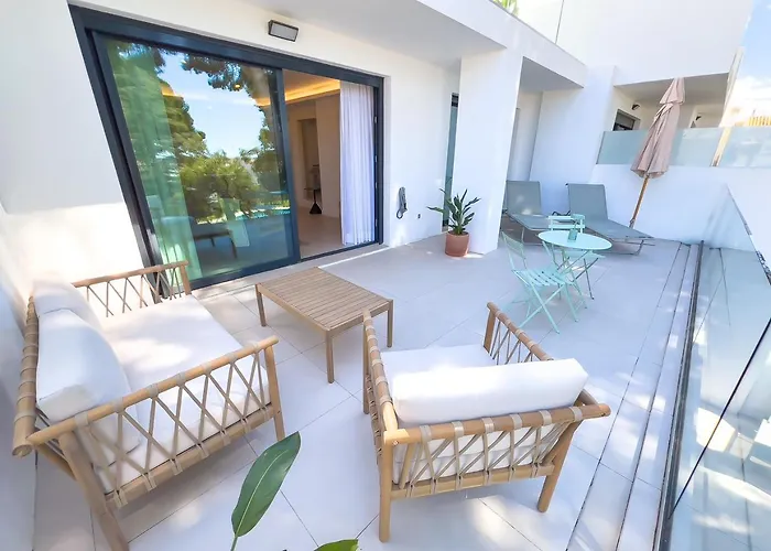 On The Golden Mile *