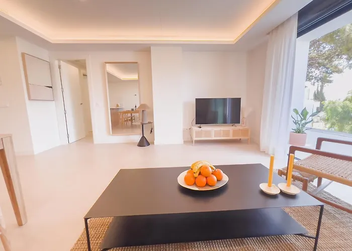 Apartment On The Golden Mile *